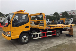 都昌哪里有拖车服务